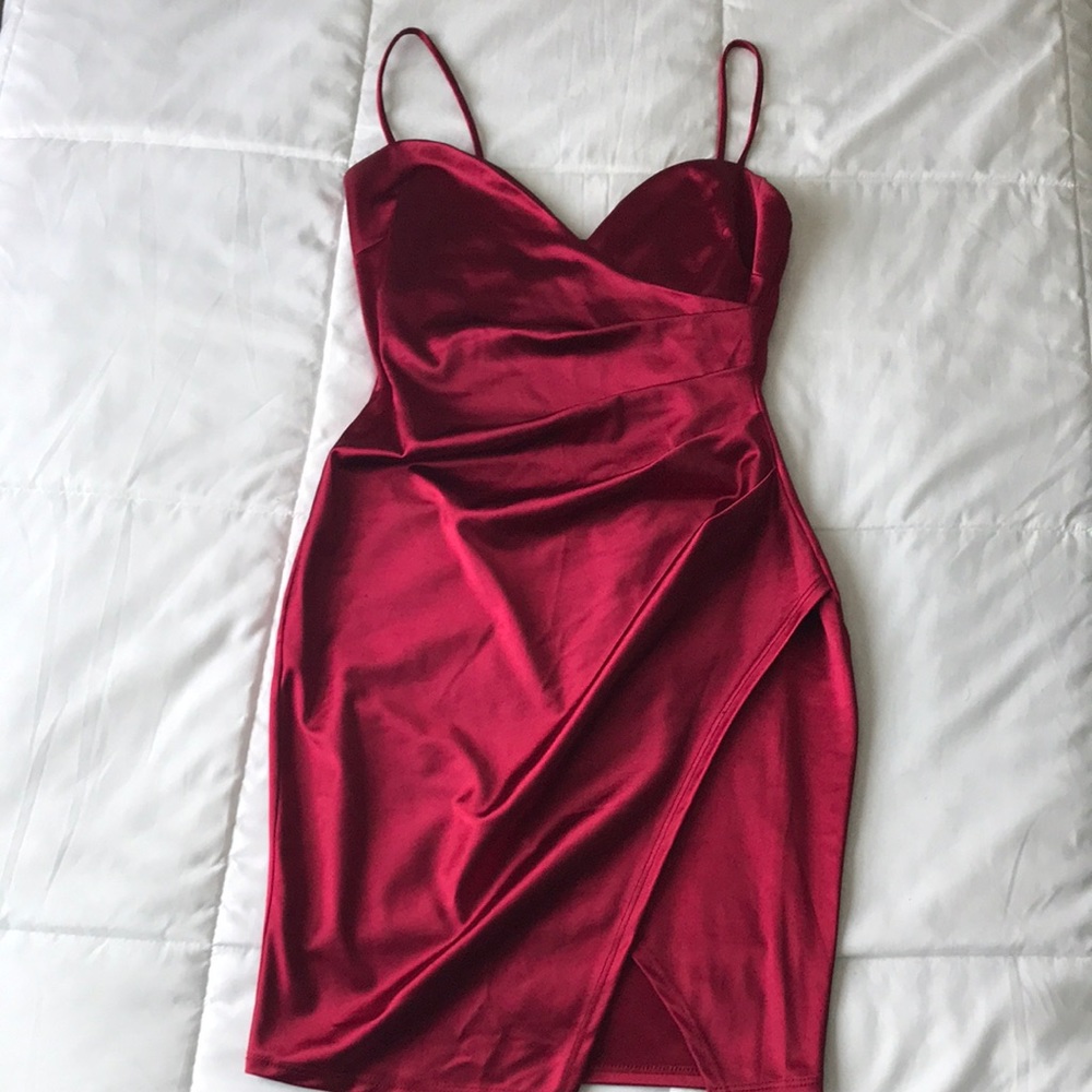 Windsor satin red mini dress